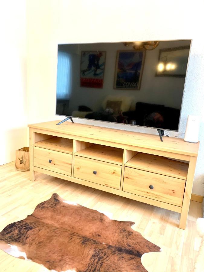Holiday Apartment Bolgen - Close To Everything! Bolgen, Jakobshorn, Bus Stop, Train Station, Supermarket, Ski School, Ski Rentals, Restaurants And More! Davos Ngoại thất bức ảnh